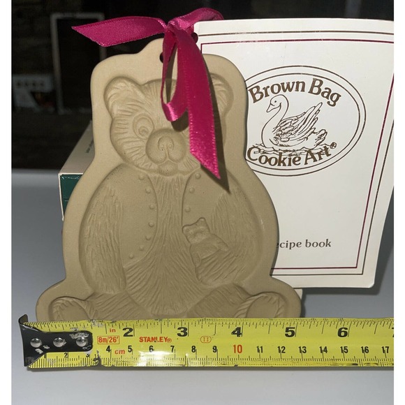 New Brown Bag Cookie Art Teddy Bear Cookie Candy Mold Stoneware 1984 Large 6" 3P - Picture 6 of 9